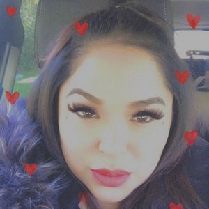 Meet your Posher, Sylvia